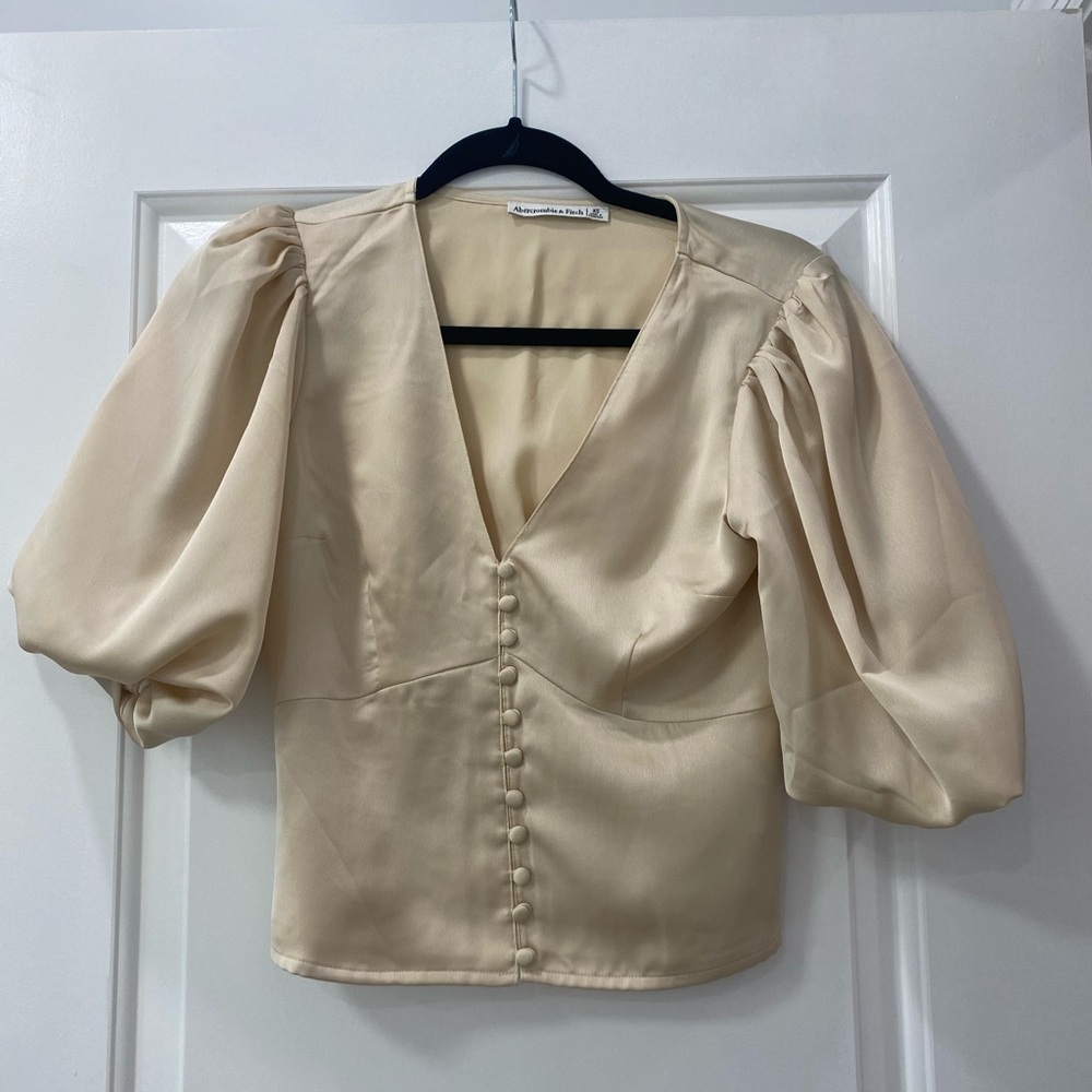 Abercrombie top